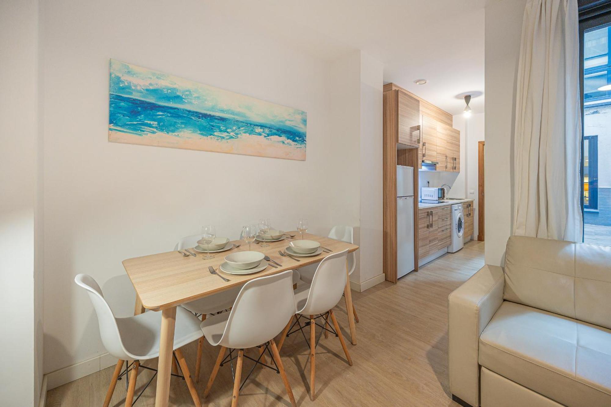 Dona Elvira Parras Apartment Malaga Exterior photo